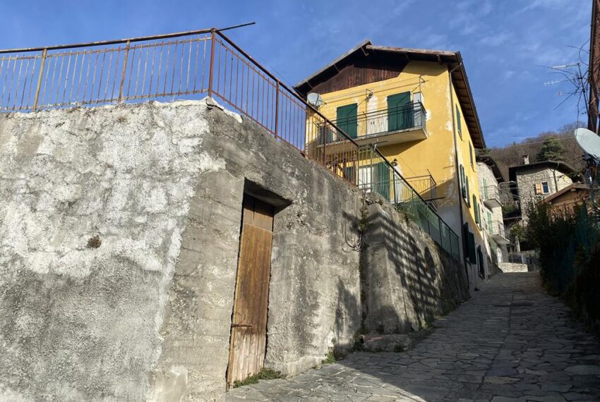 tRILOCALE A bARNA pLESIO (22)