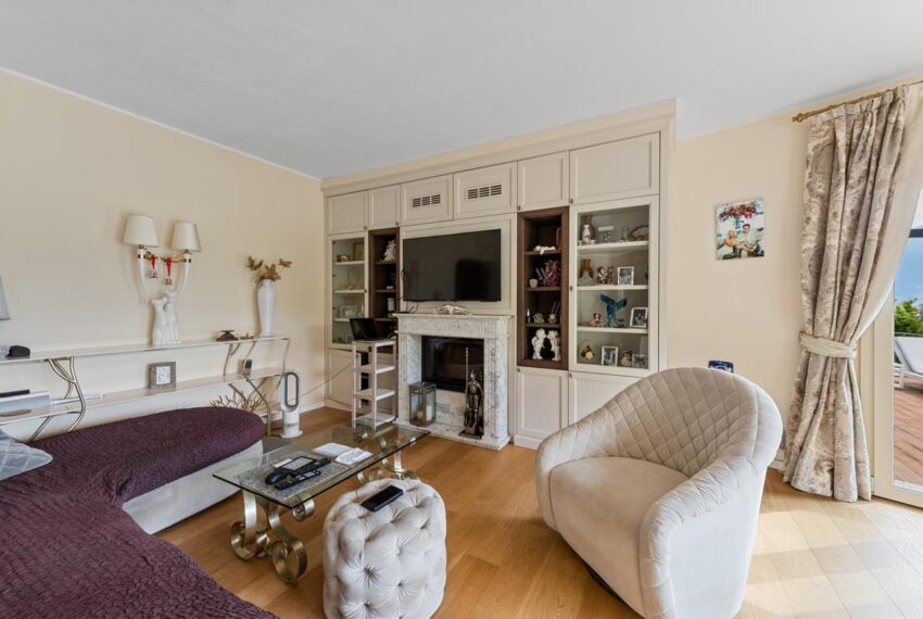 Menaggio villa con piscina vista lago (7)