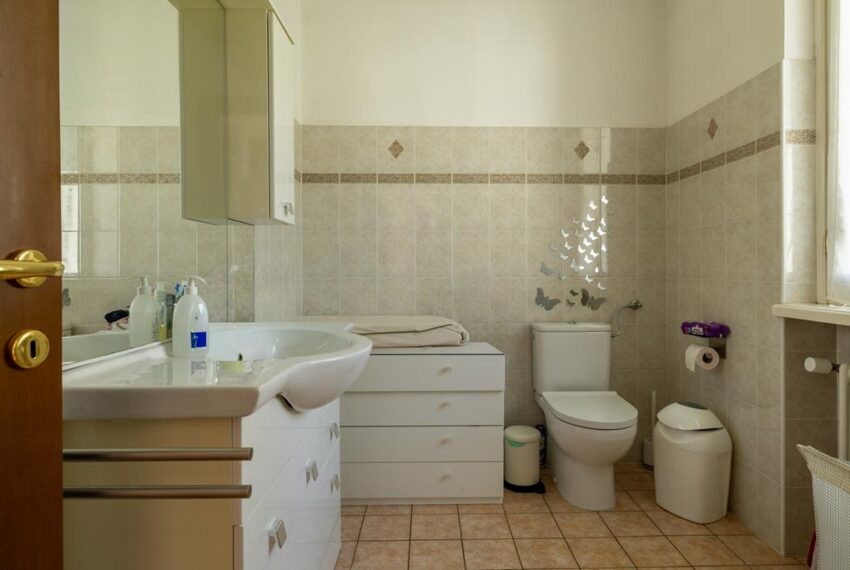 Mezzegra villetta vista lago (10)