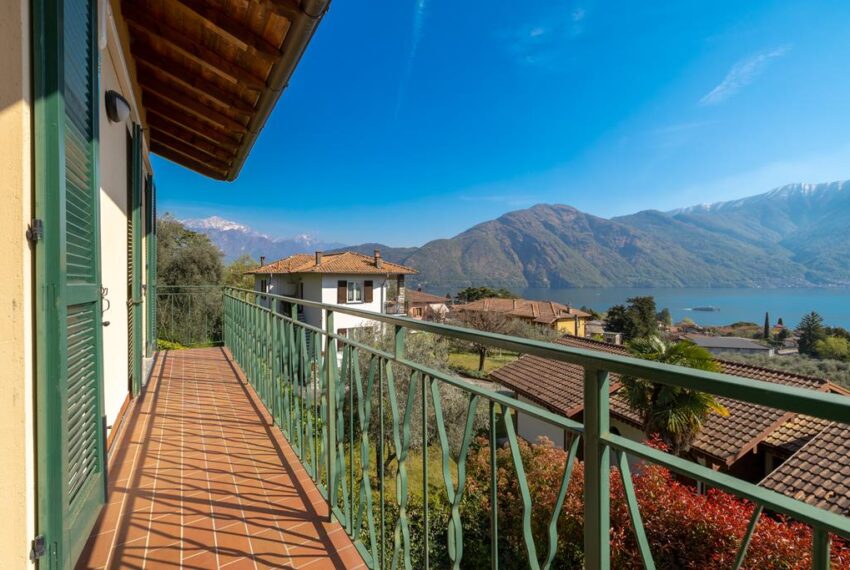 Mezzegra villetta vista lago (17)