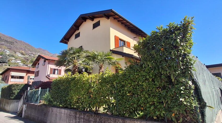 Porlezza casa con giardino (31)