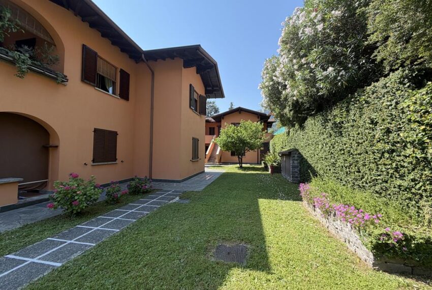 Menaggio bilocale con terrazzo e garage (18)