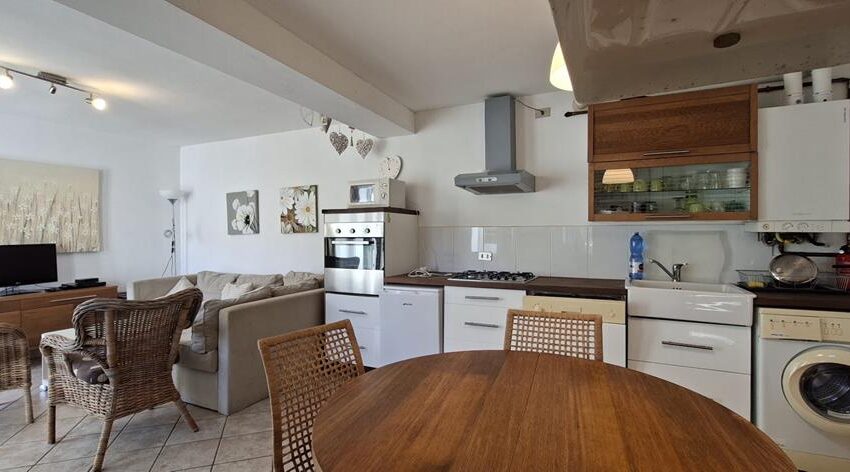 Musso appartamento in borgo con terrazza vista lago (13)