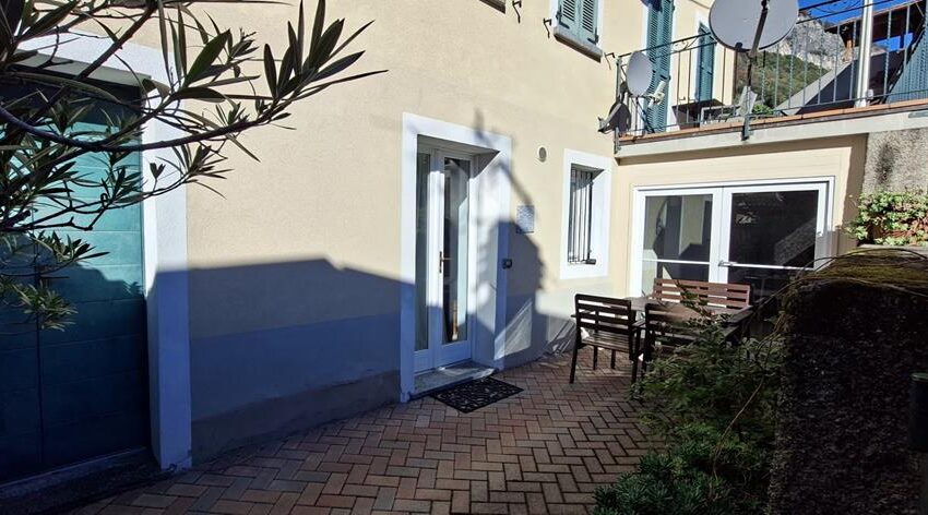 Musso appartamento in borgo con terrazza vista lago (3)
